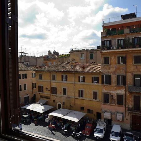 Livia B&B - Trastevere Rome Exterior photo