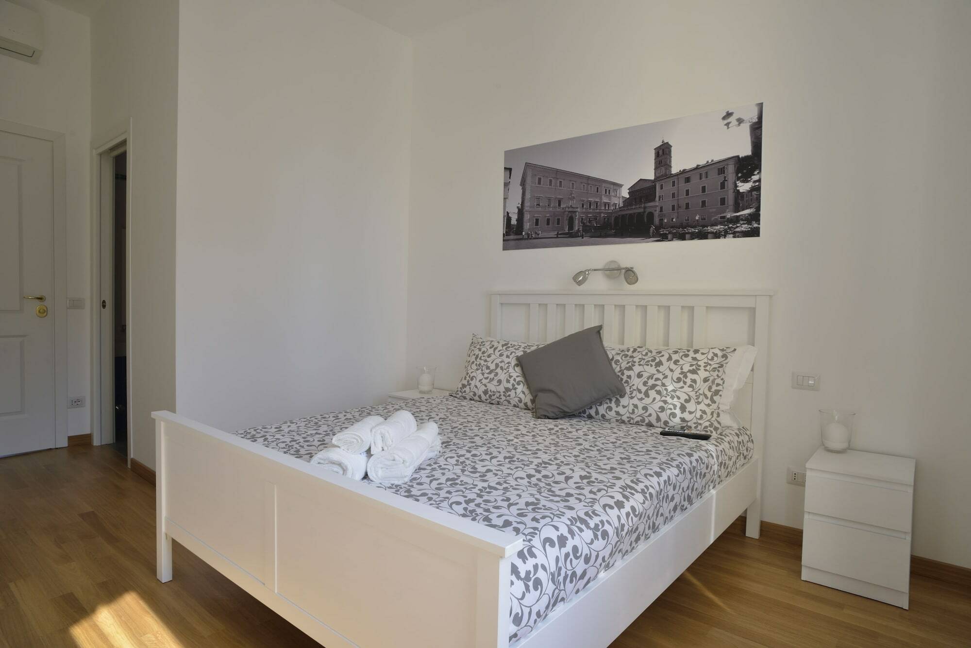 Livia B&B - Trastevere Rome Exterior photo