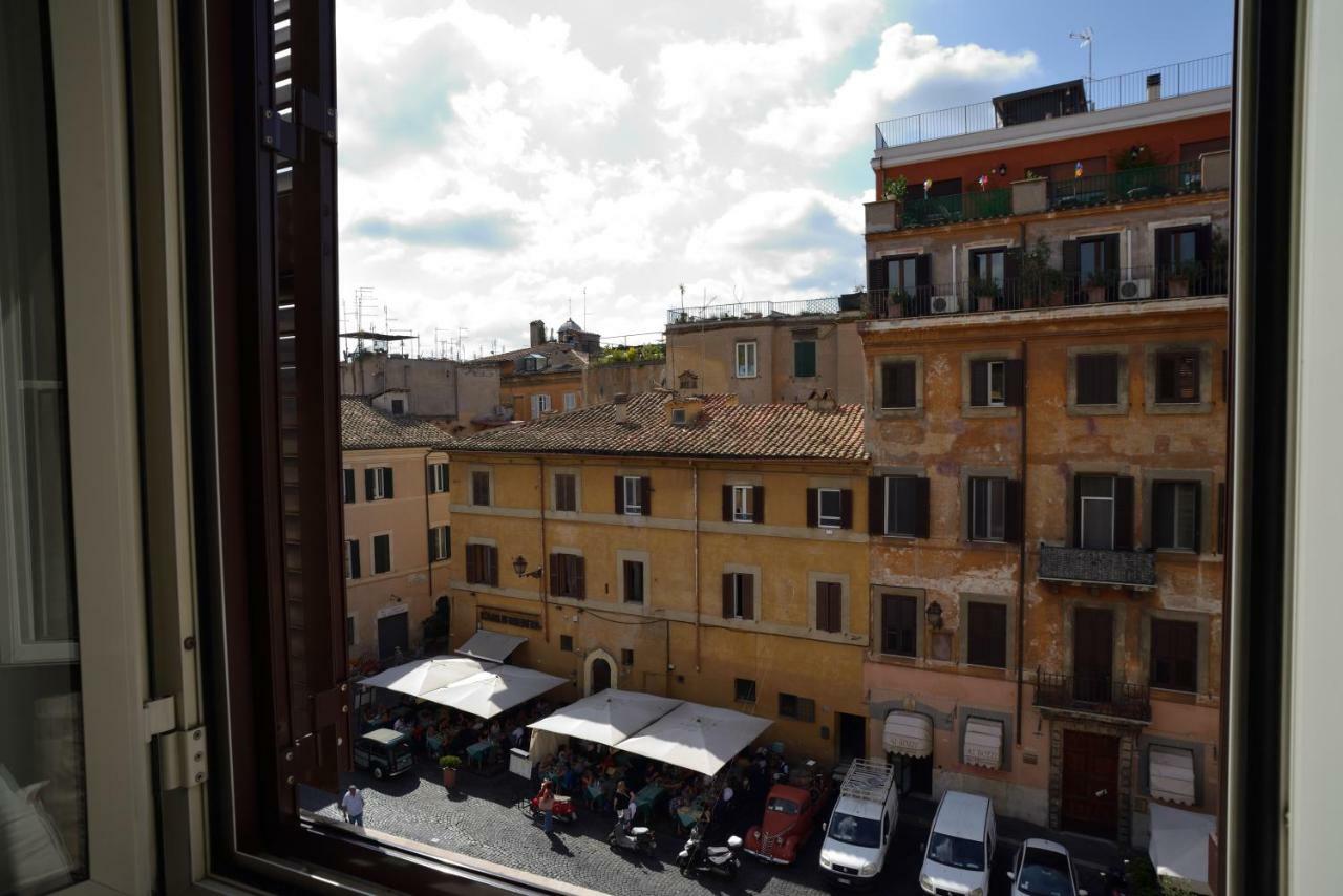 Livia B&B - Trastevere Rome Exterior photo