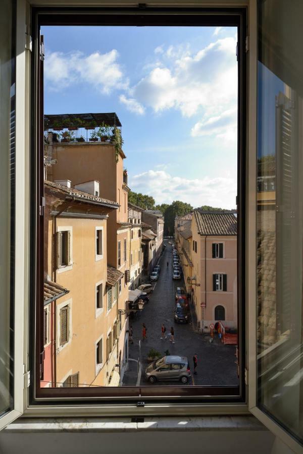 Livia B&B - Trastevere Rome Exterior photo
