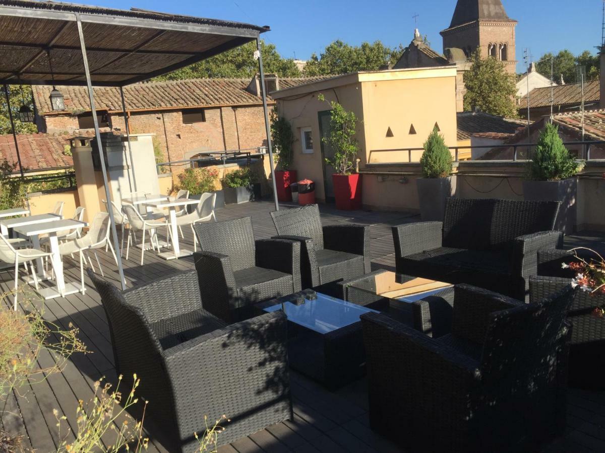 Livia B&B - Trastevere Rome Exterior photo